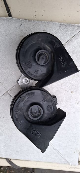 Звуковий сигнал Ford 13832B  FR3Z-13832-G