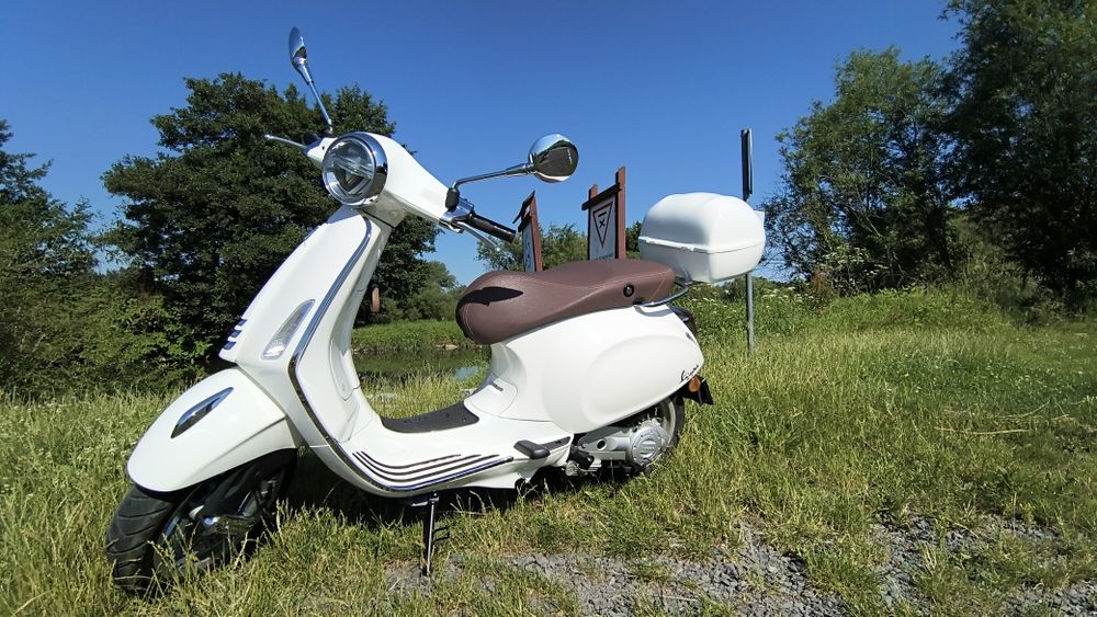 Piaggio Vespa 50 primavera 4T salon polska super stan bardzo ładna