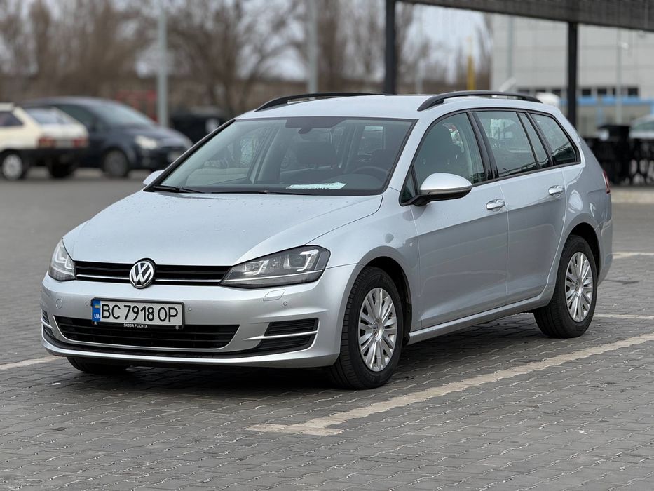 Продам Volkswagen  Golf 7 1.6 Дизель