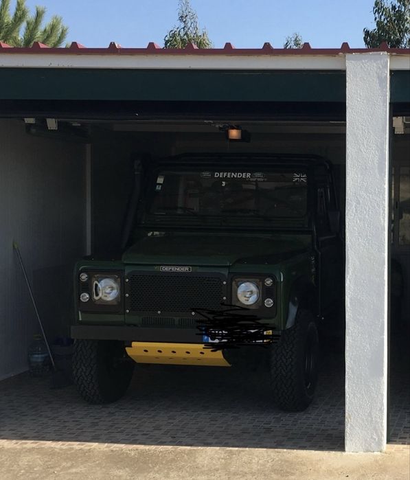 Land Rover Defender 110 Pick Up
