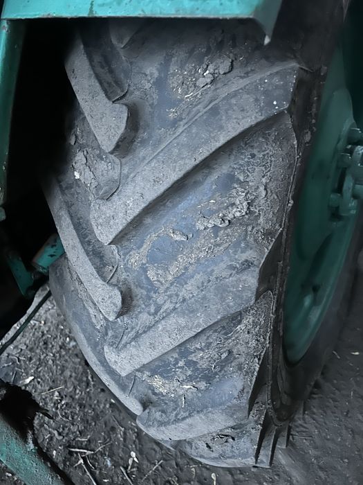 Трактор юмз 6 в хорошому стані