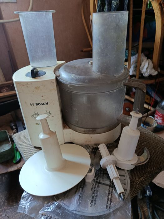 Кухонний комбайн Бош під відновлення або на запчастини