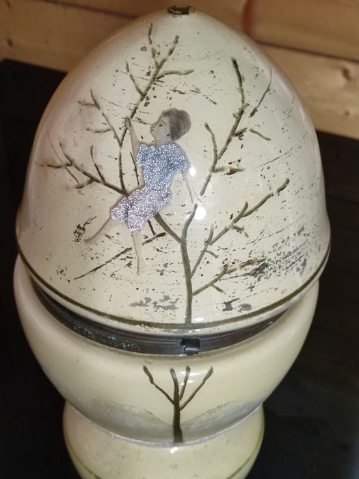 Licoreira ou Decanter em forma de ovo