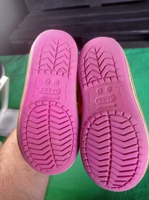 Crocs C8 на дівчинку 25 розмір