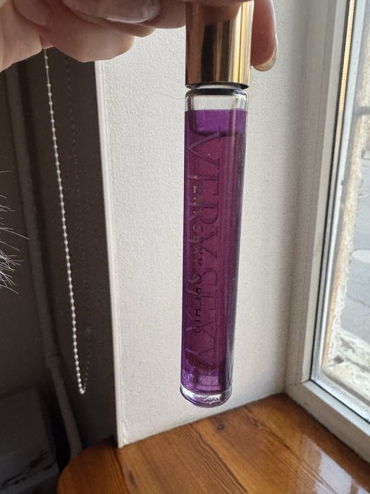 Lattafa, Косметика kiko, pixi, victoria’s secret, зубна щітка ORAL B