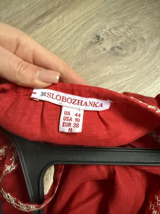 Вишита сукня, розмір S