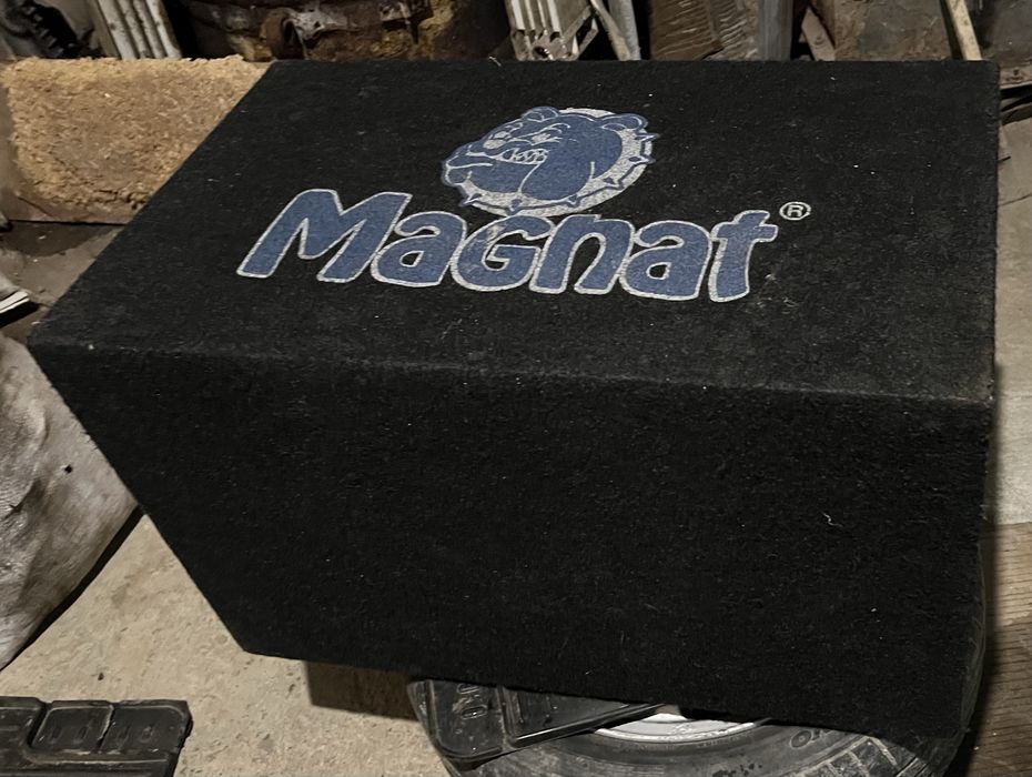 Сабмбуфер Magnat