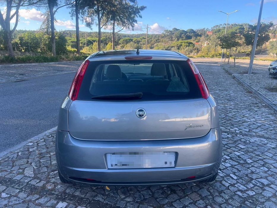 Fiat Grande Punto 1.3 Multijet (Apenas 1 Dono) - A circular diariamente — photo 5