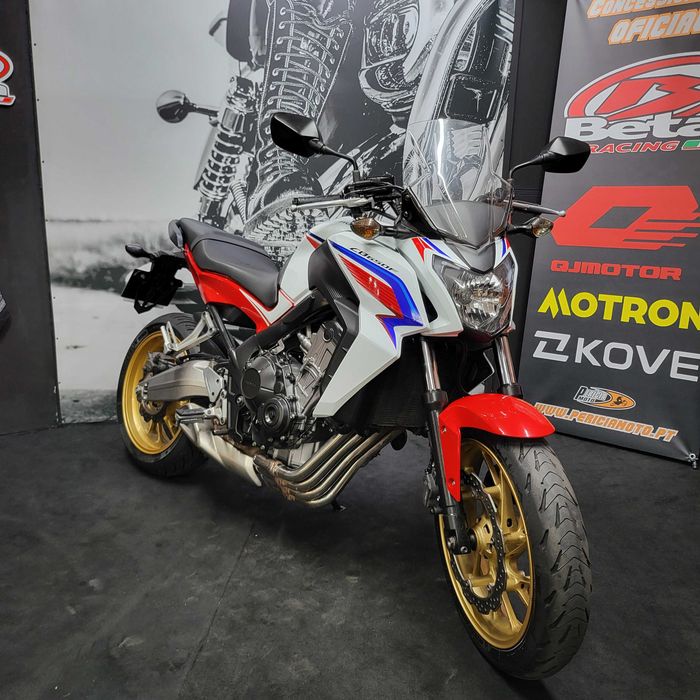 Honda CB 650 F tricolor