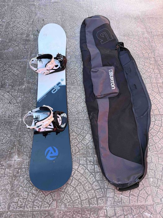 Snowboard Burton Air + mala de transporte