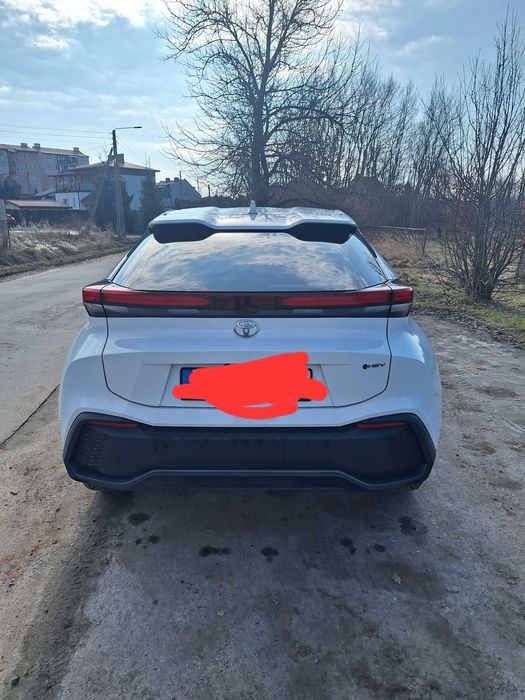 Toyota chr  1 .8 hybrid style 2024