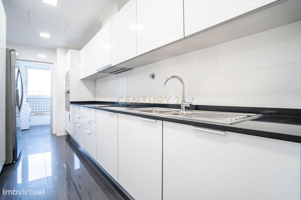 Apartamento de Luxo no Lumiar, Lisboa - 4 Quartos e Vista Panorâmica