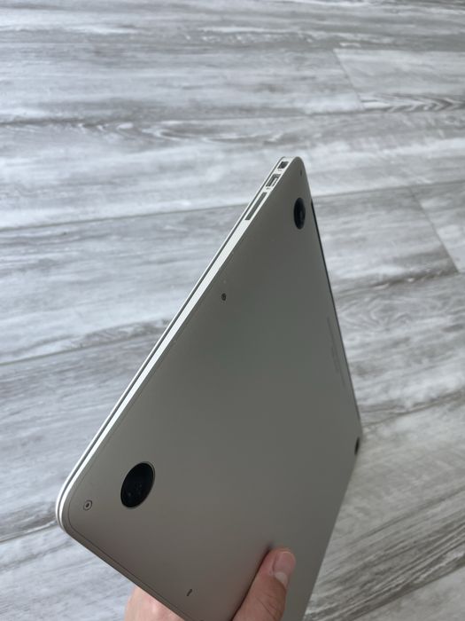 Macbook Air 2013 [Intel i5, 4Gb, 128Gb]