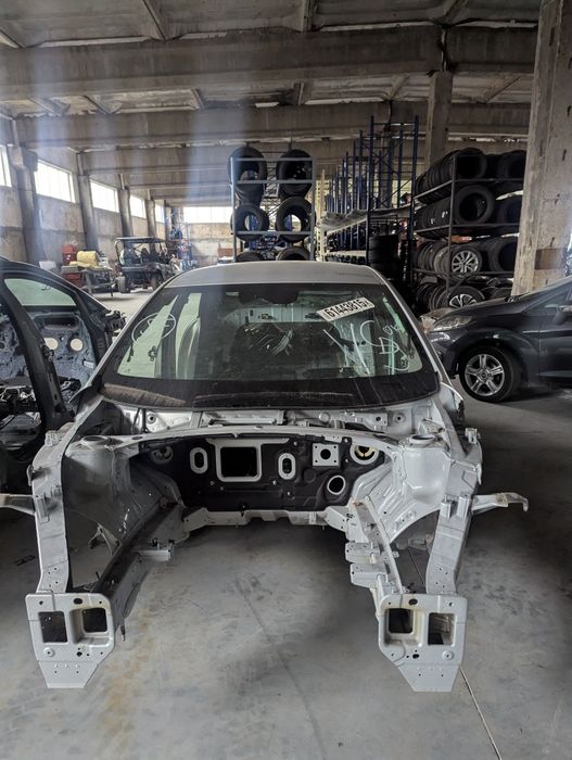 Кузов Hyundai Ionic 6 Четверть перед зад порога ріжемо усі частини