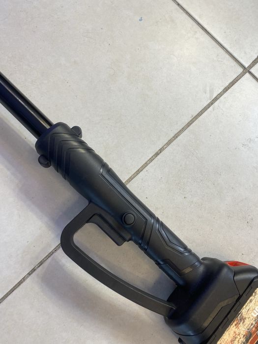 Motoserra com extensivel