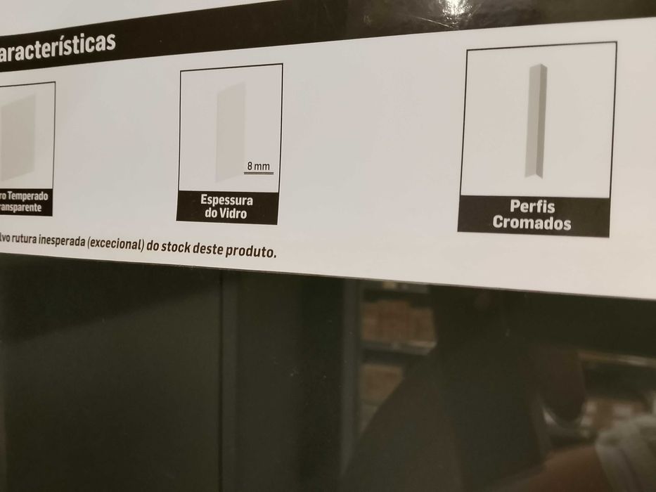 Pagamento em dinheiro. Novo. Painel de duche. Na caixa