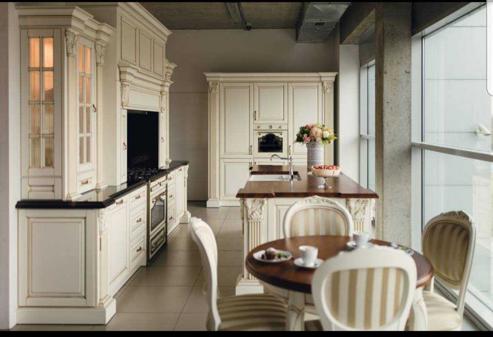 WYJĄTKOWA OKAZJA: Ekskluzywna Kuchnia Ekspozycyjna w Stylu Klasycznym