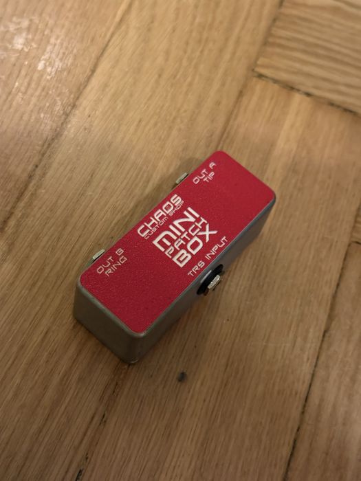 Patchbox stereo jack -> 2x mono w świetnym stanie Chaos
