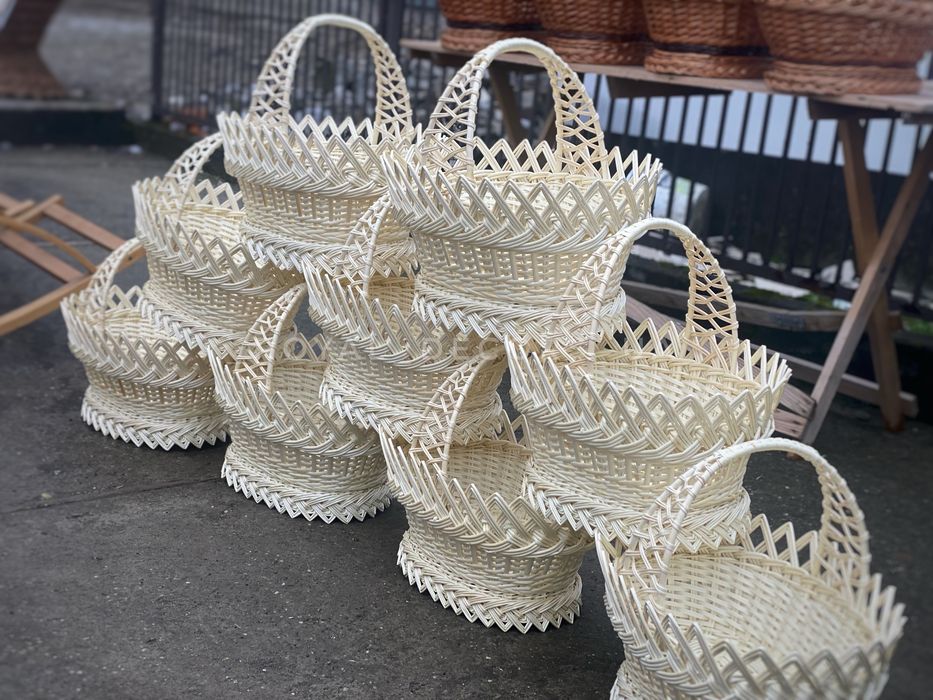 Кошики великодні,кошики опт,декор,рушники на кошик,чохли в кошик