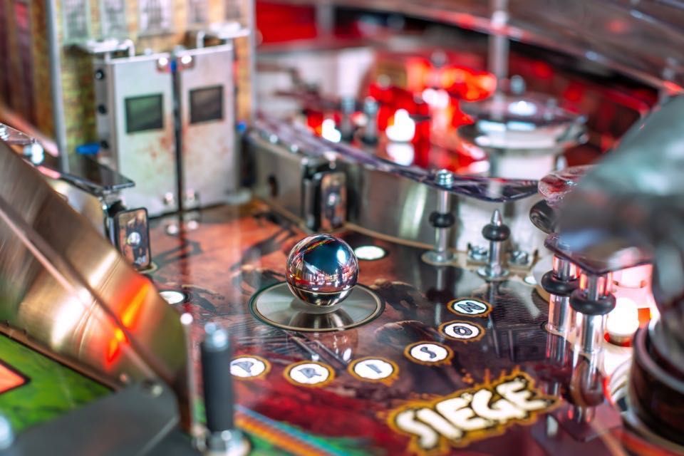 Flipper Pinball THE WALKING DEAD Remastered Stern PREMIUM - nowy