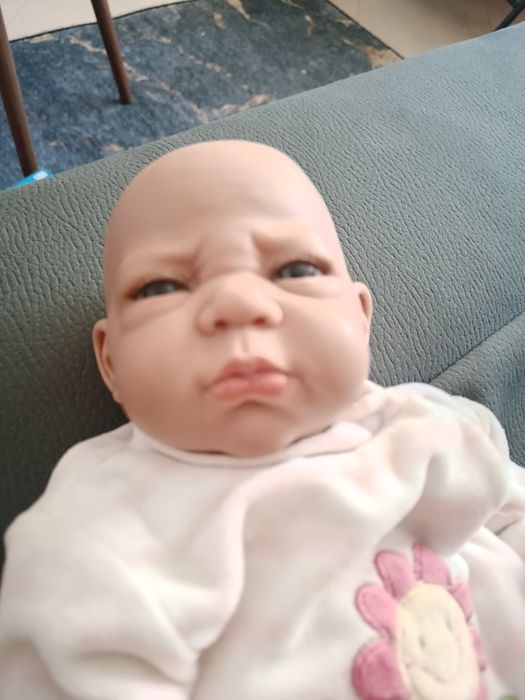 Bebé reborne peso real