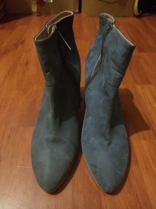 Жіночі ботільйони