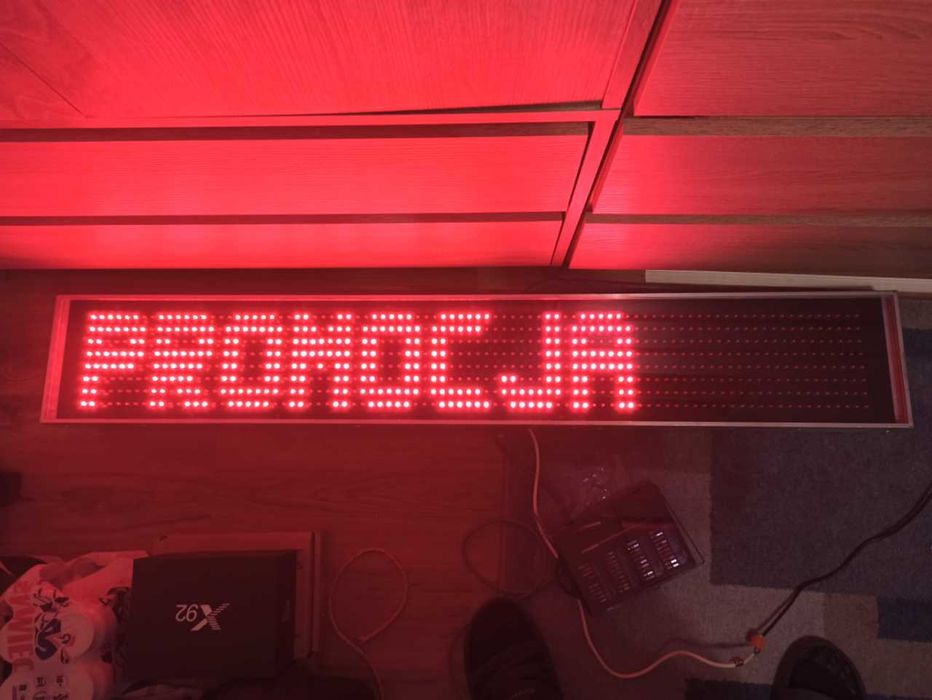 wyświetlacz led - reklama - linijka led