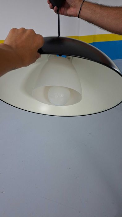 Candeeiro Ikea preto