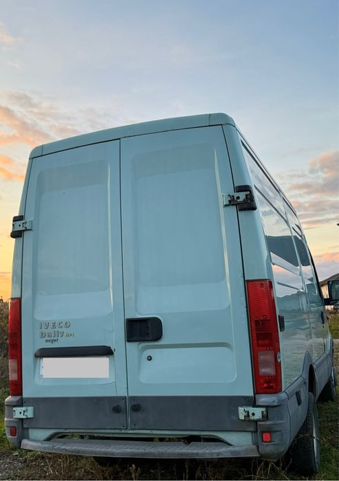 Продам бус Iveco Daily