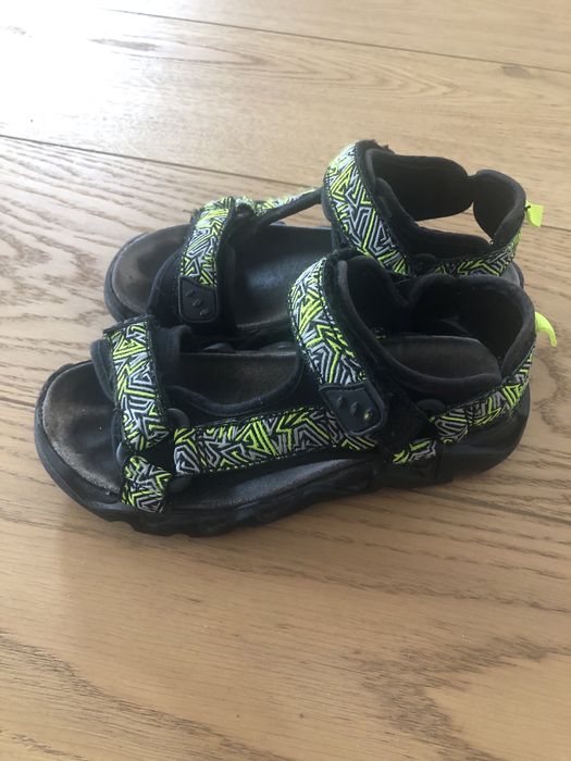 Босоніжки на хлопчика