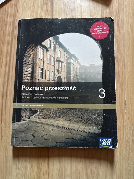 Książka do historii Poznać przeszłość 3 zakres podstawowy