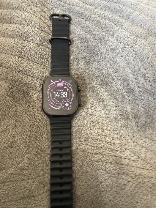 Apple Watch Ultra 2 Black Titanium 49 mm