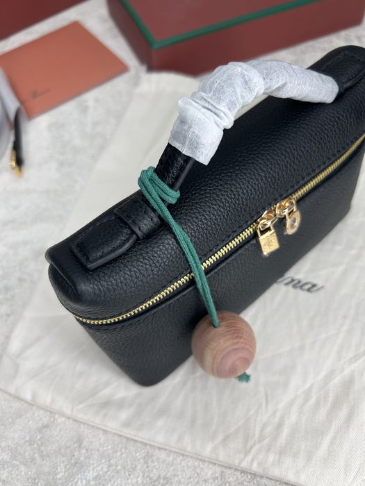 Сумочка в стилі Loro Piana