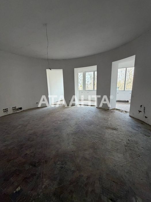 Дворівневе приміщення 221 м², в старому Центрі, вул. Конституційна