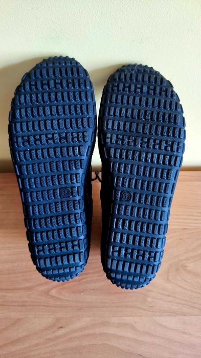 Nowe buty damskie Helios Komfort rozmiar 38-czarne, naturalna skóra