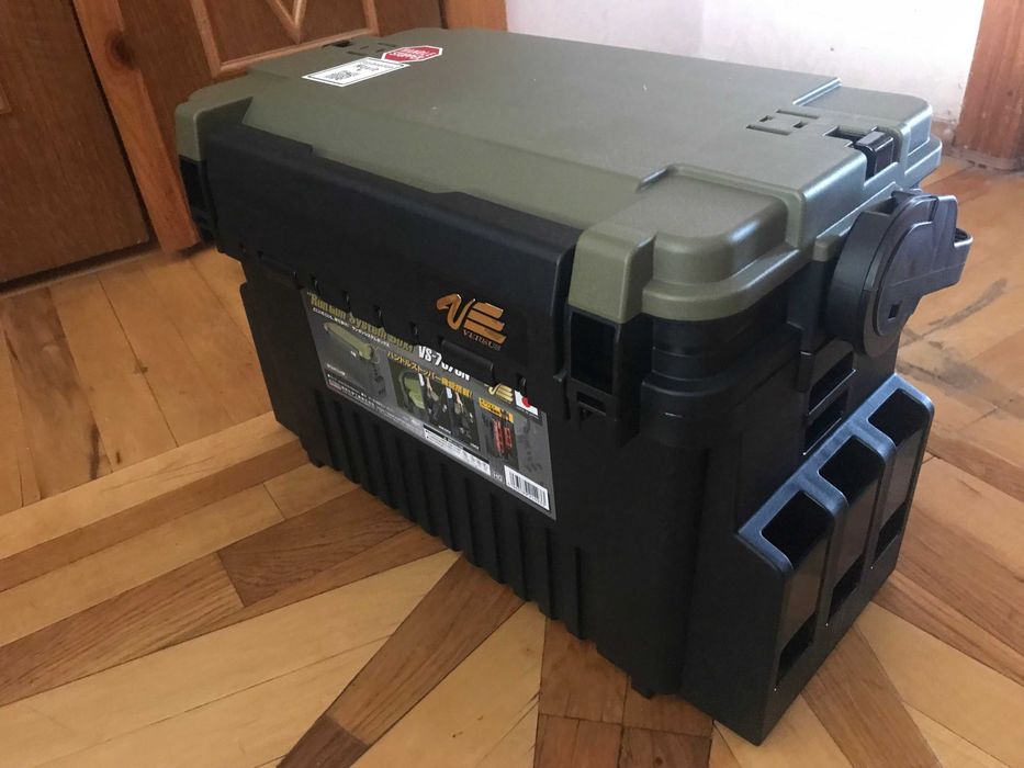 Продам ящик-сиденье Meiho Versus VS-7070N,7080N,VW 2055,VS7055,Bm5000