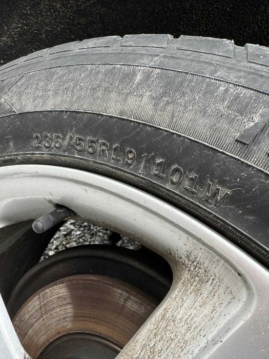 Диски з гумою колеса R19 5x112 8J ET39 Audi Q5 A4 A6