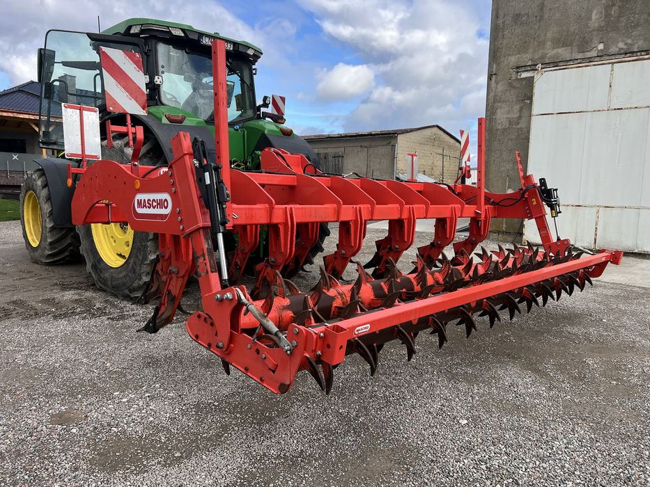 Maschio gaspardo artiglio 500/11 pług dłutowy głębosz jak nowy 5metrow