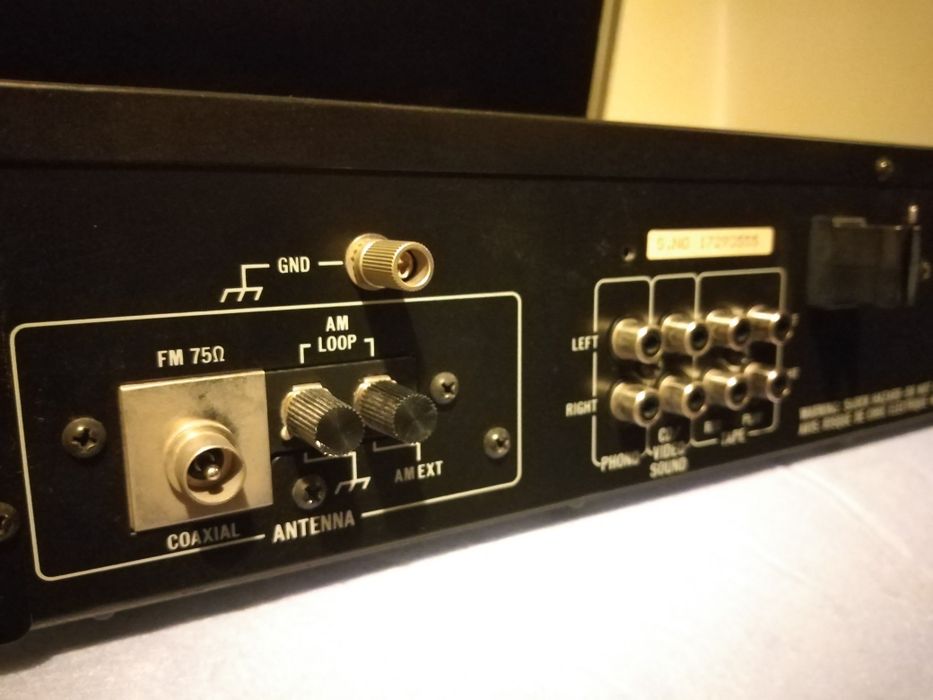 Amplificador JVC com Radio