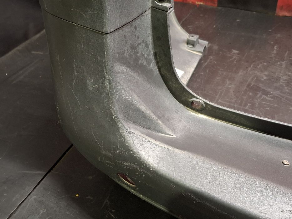 Pára-choques trás MERCEDES-BENZ Vito (638)
