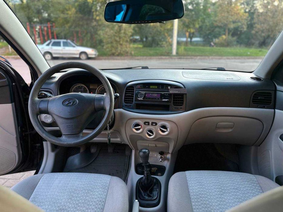 Hyundai Accent 2008 року