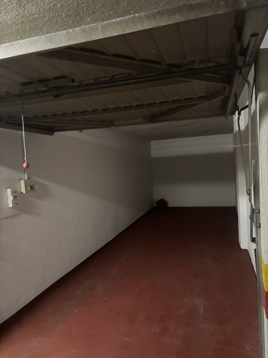 Garagem box Massamá Norte