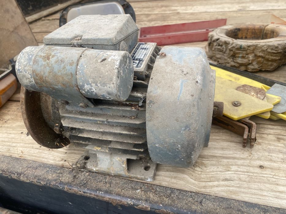 Motor monofasico Efacec