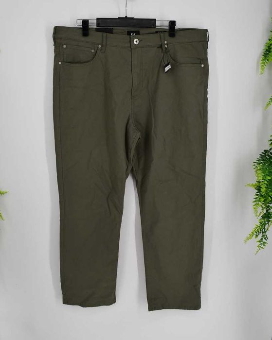 Spodnie C&A na podszewce W42 L32 regular khaki