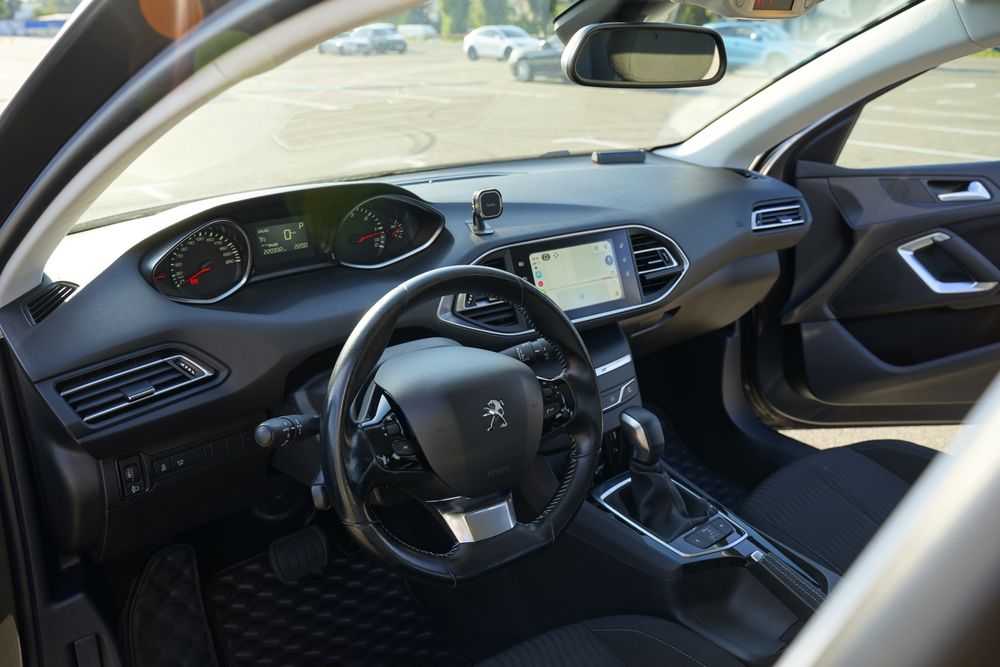 Peugeot 308 2017 VIN VF3LCBHZWHS182683 фото оголошення 4 з 8