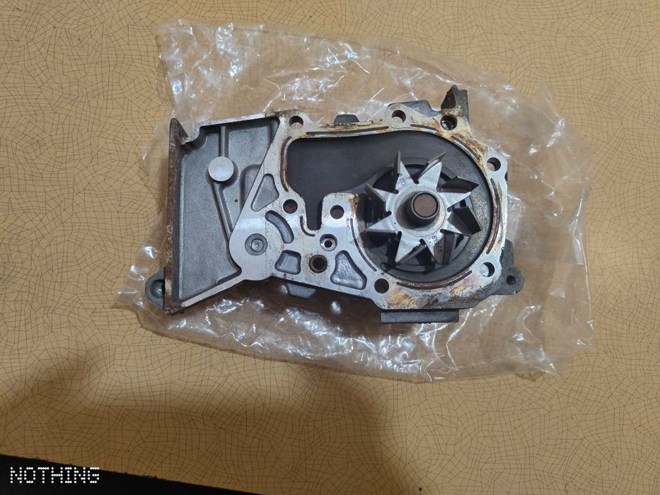 Помпа Рено Меган 2 K4M