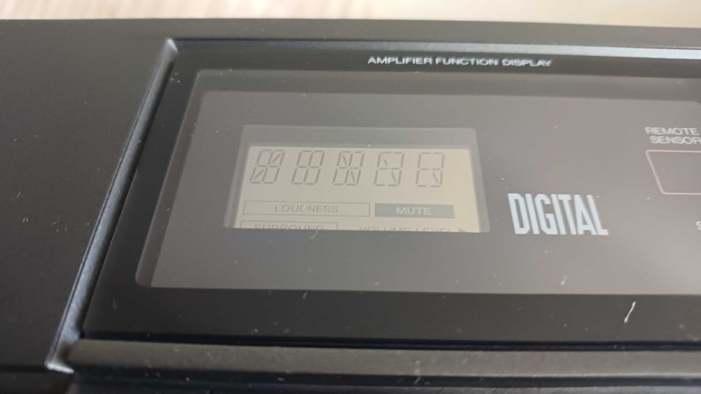 Amplituner audio
