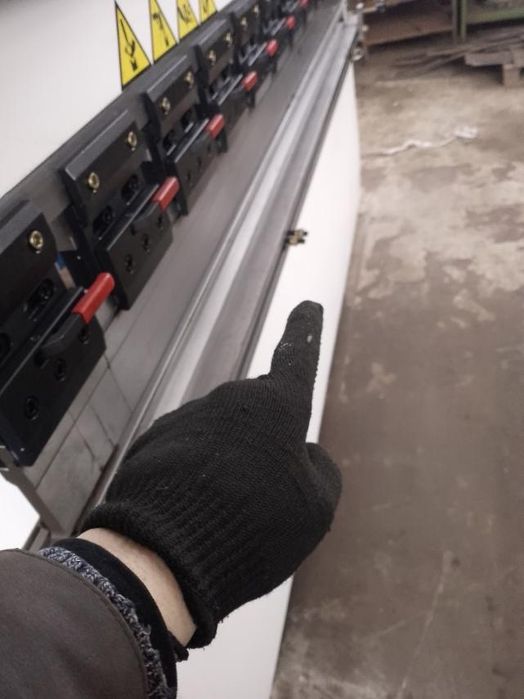 Листогиб 80 т 2500 мм wc67-y-2500/80 контроллер е22