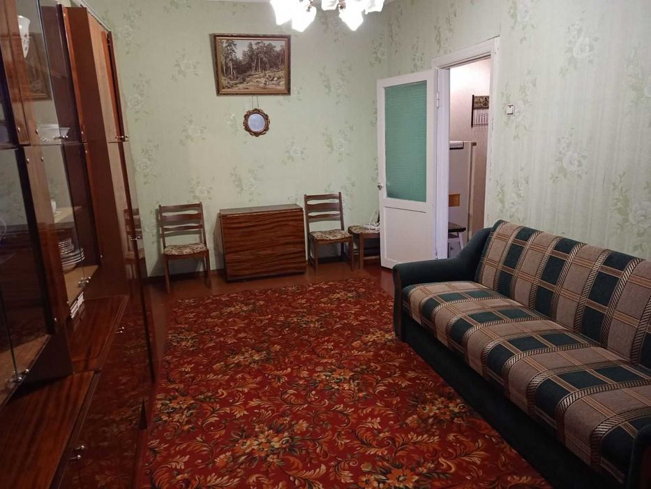 Продаж 2- ох кімнатної квартири в центрі міста