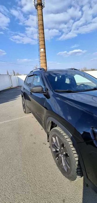 Jeep Cherokee 3.2 Latitude Plus 2020